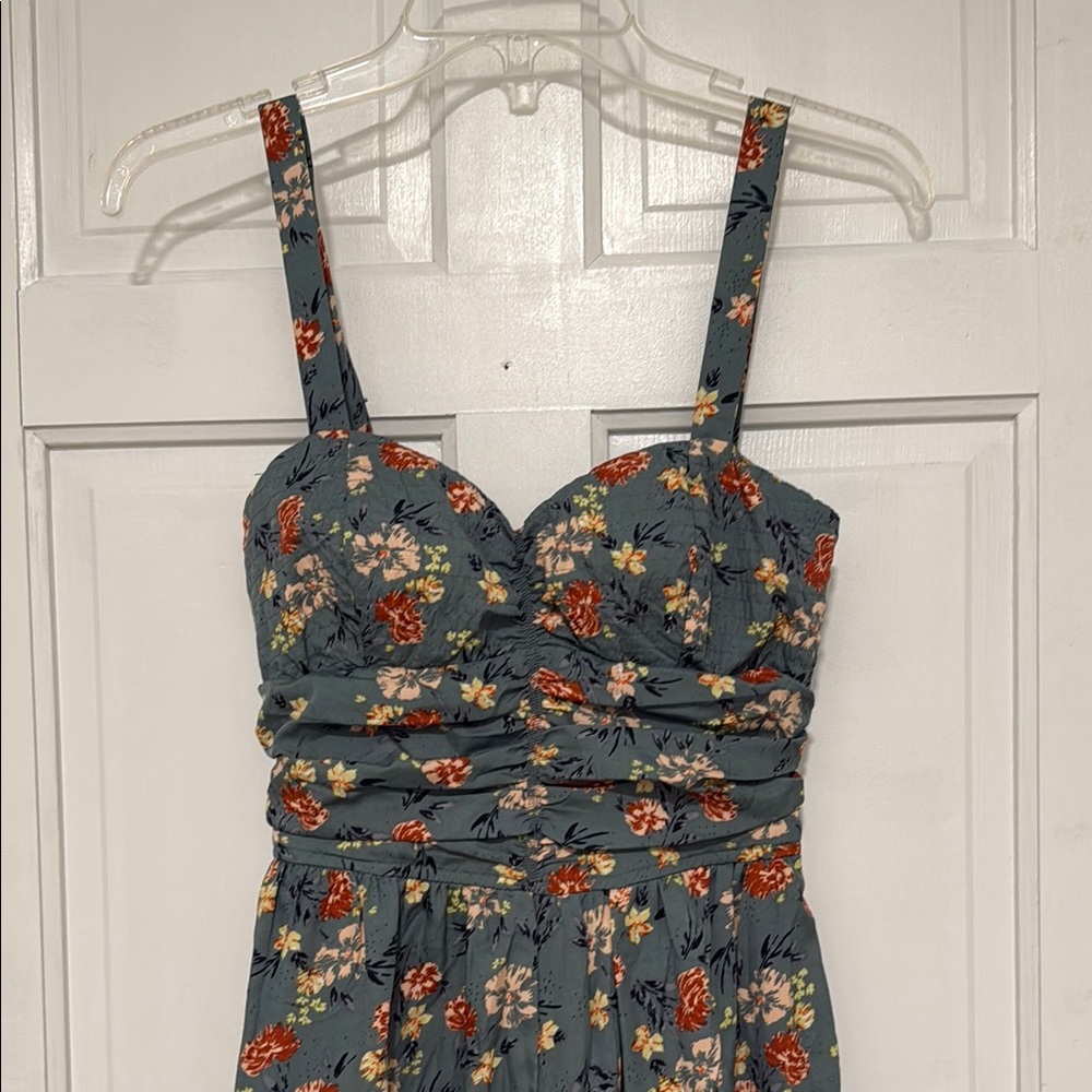 Band of the Free Floral Wide Leg Jumpsuit with Adjustable Straps - Picture 2 of 3